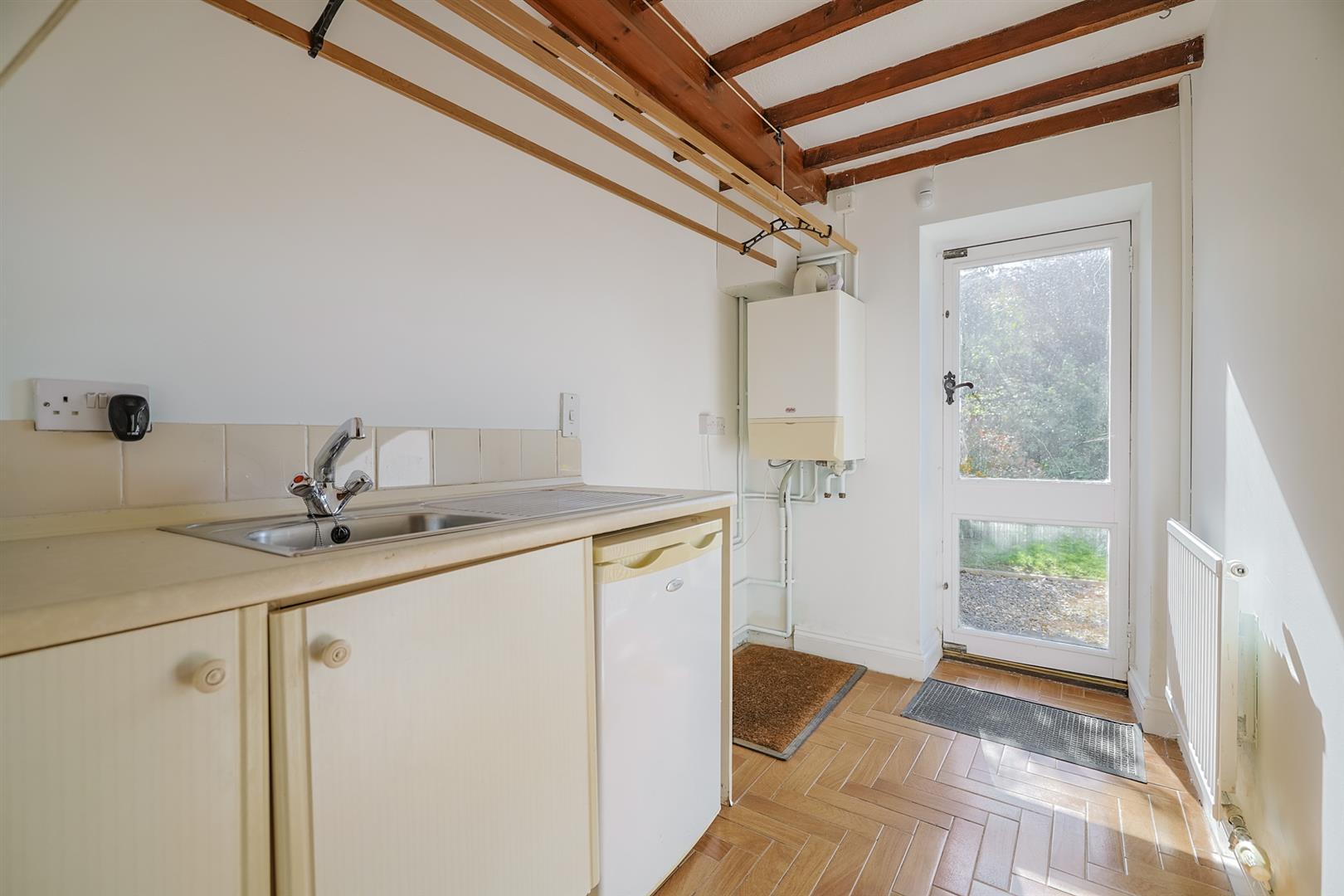 2 Little Highway Mews, Pennard Road, Pennard, Swansea, SA3 2AD